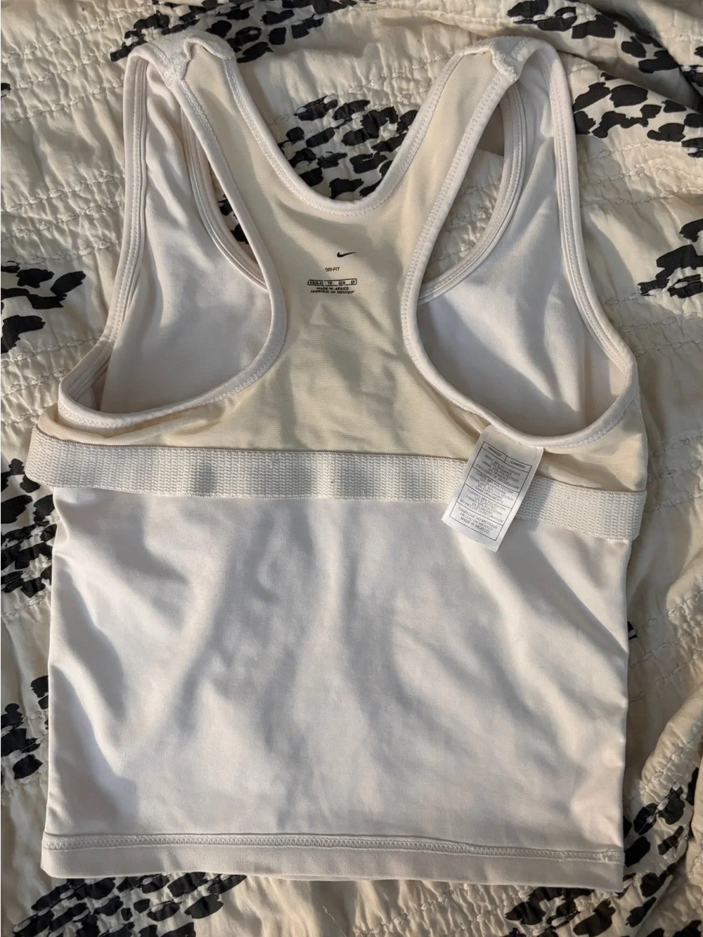 Vintage 2004 Nike Center Mini Swoosh Dri-FIT Cropped Tank Top White XS